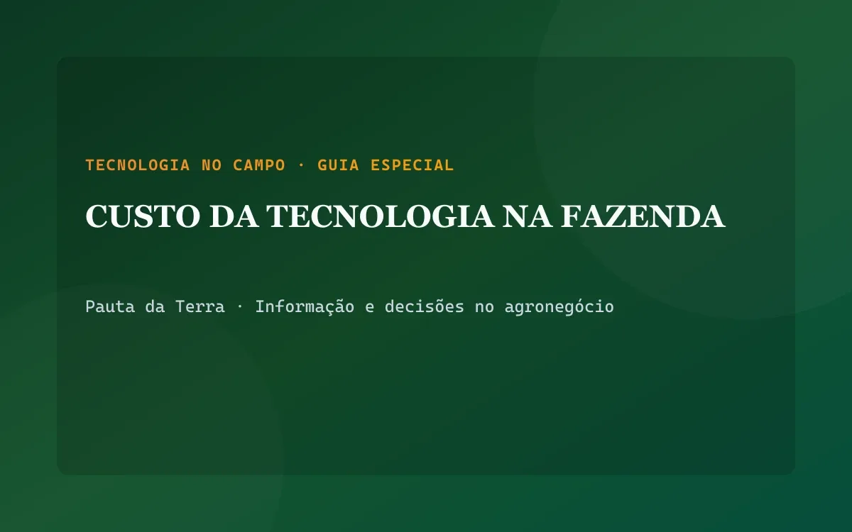Produtor rural e consultor agrícola analisando custos de tecnologia e investimentos em prancheta